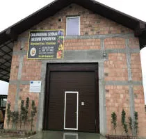 Školka ovocných stromů: jabloně, hrušky, švestky, třešně, třešně, meruňky, broskve 18